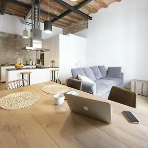 Bravissimo Bali, Beautiful 2 Bedroom Girona